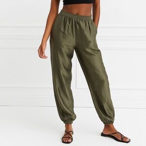 Refinity NWT Womens Relaxed Classic Pants Joggers Size Medium Nordstroms